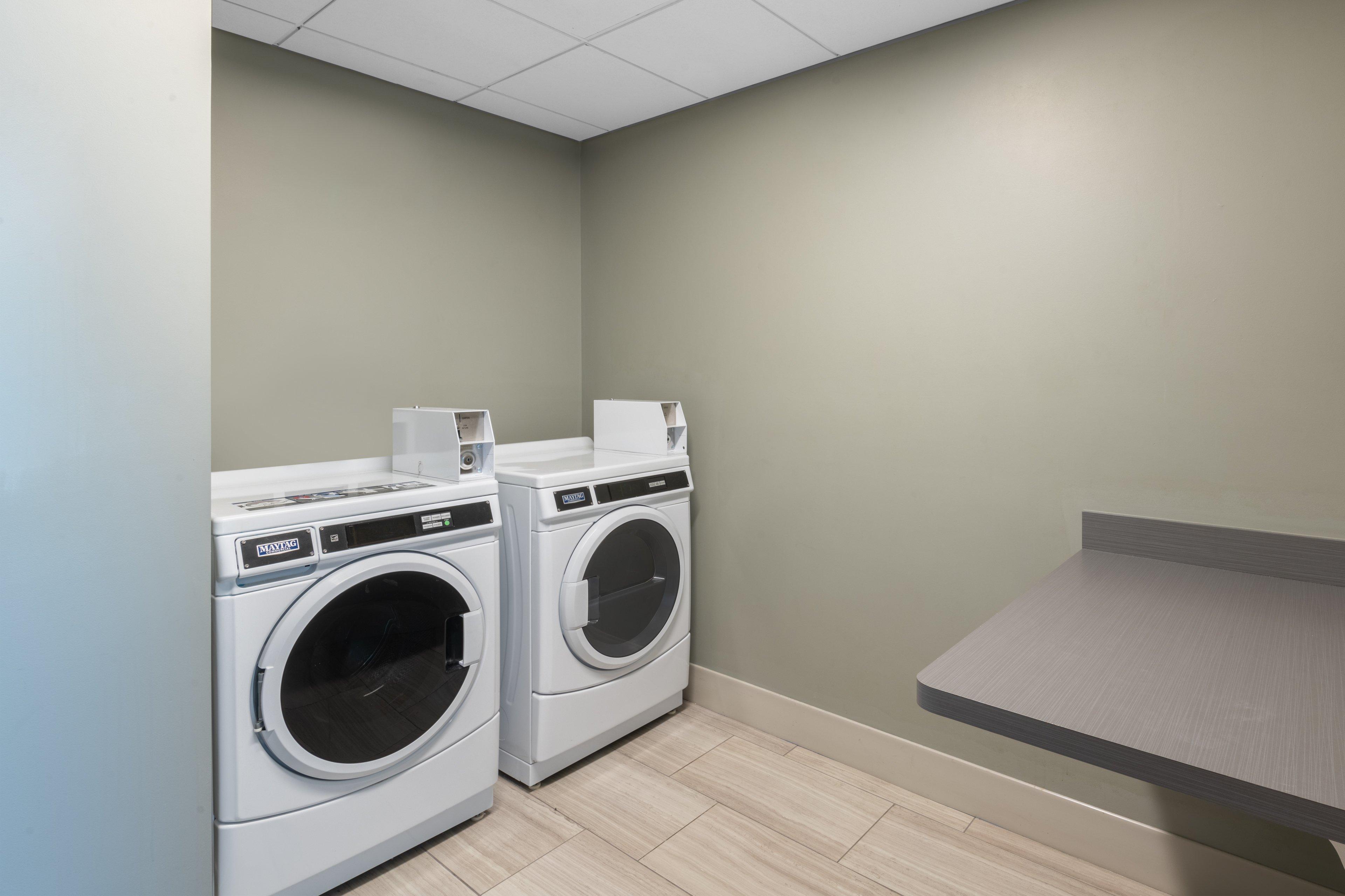 Holiday Inn Express & Suites - Phoenix - Airport North By Ihg Экстерьер фото